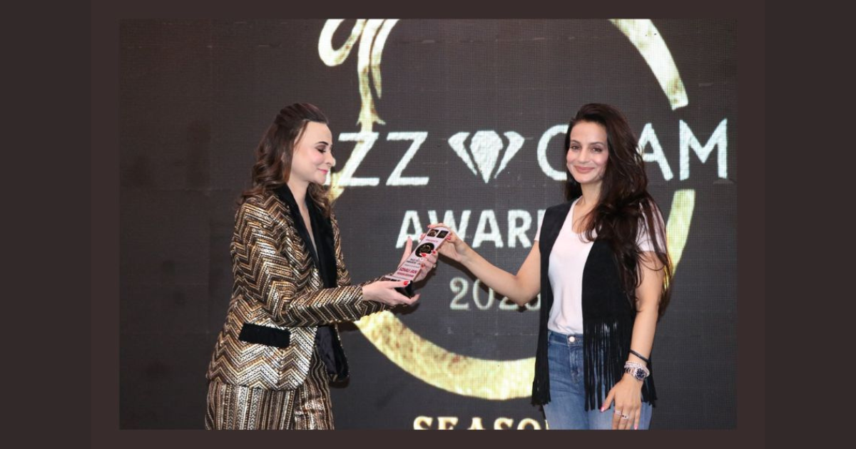 Fashion Designer Sonali Jain was honored with the prestigious Bizz Glam Award 2023